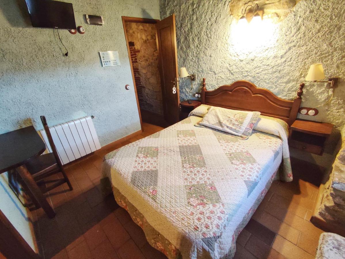 Masia Can Felip B&B Llinars del Vallès Kültér fotó