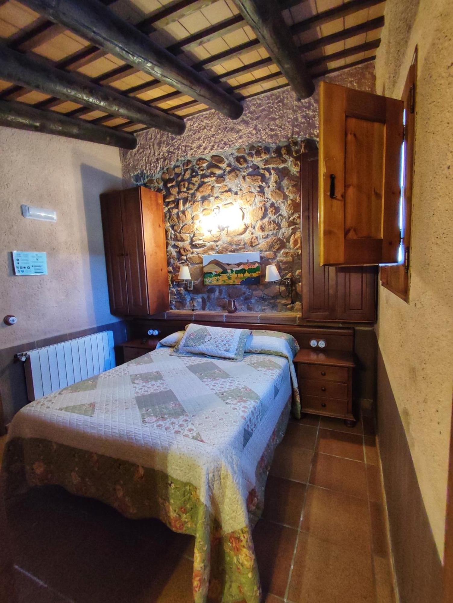Masia Can Felip B&B Llinars del Vallès Kültér fotó
